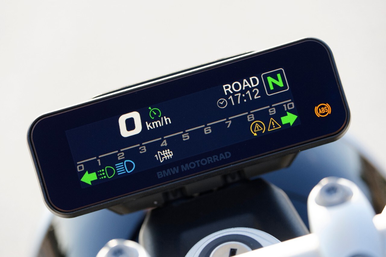 BMW R12 nineT: nuova ma con lo stesso abito +VIDEO+